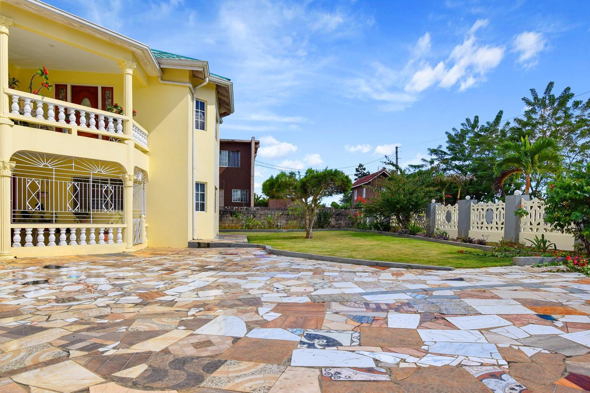 شقة Harriott Heights ماندفيل المظهر الخارجي الصورة